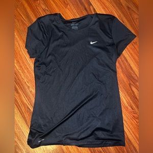 Dri fit shirt Nike small women’s